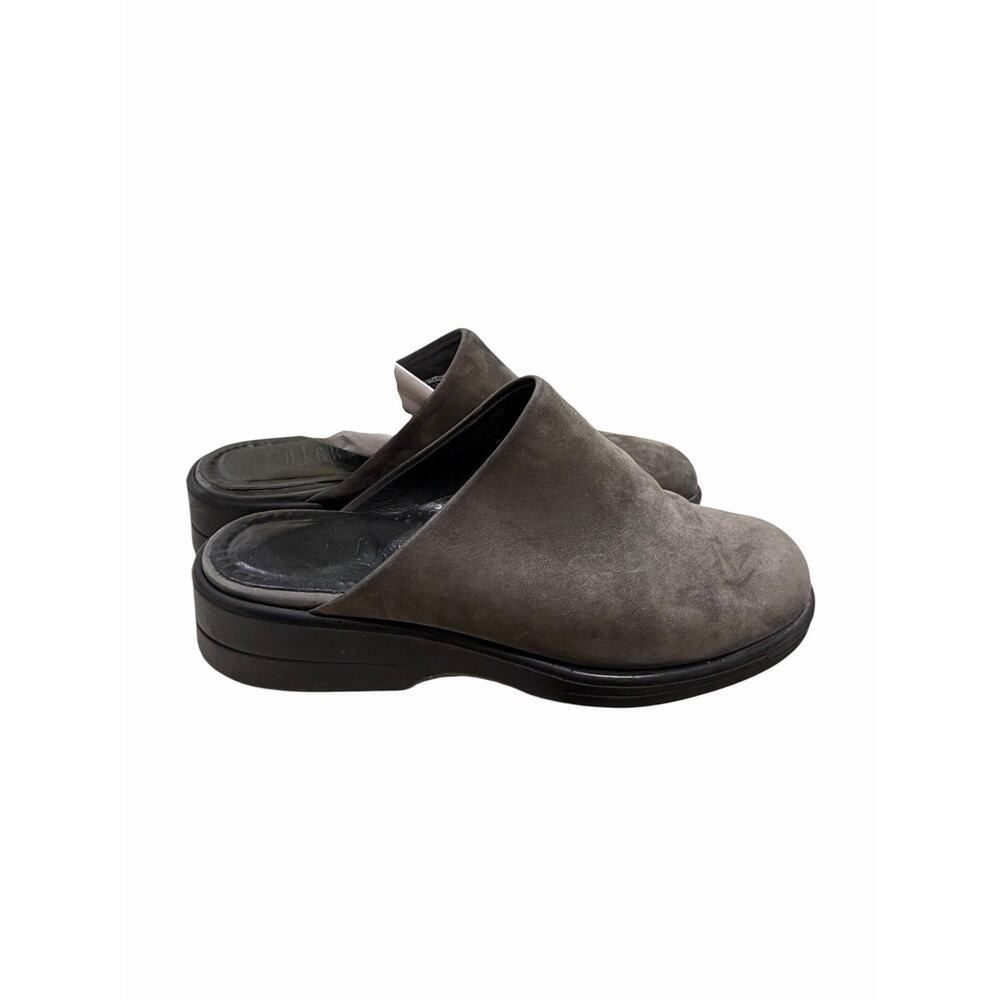 Vintage 1990s Nickels 9M Gray Suede Chunky Mule Clog Mod Indie Leather Italian